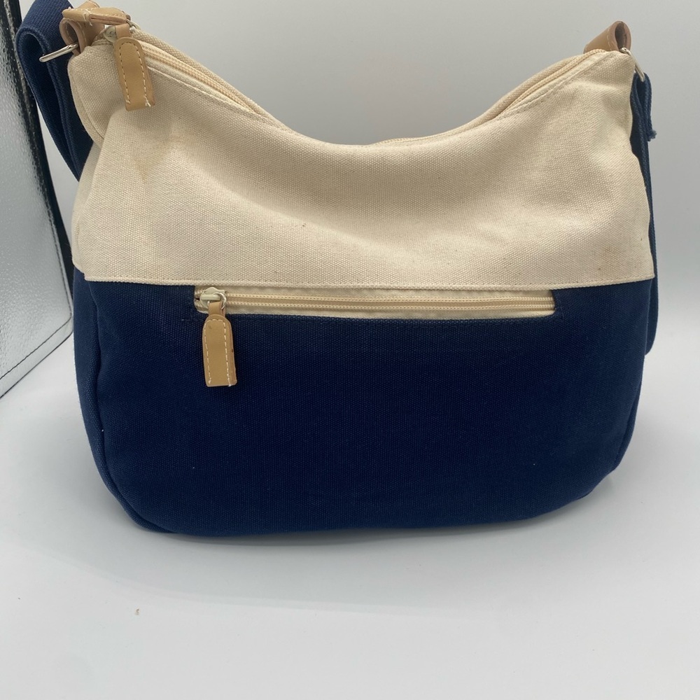 Croft & Barrow Navy and Cream Shoulder Bag - Picture 3 of 9